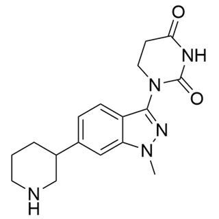 1-(1-methyl-6-(piperidin-3-yl)-1H-indazol-3-yl)dihydropyrimidine-2,4(1H,3H)-dione