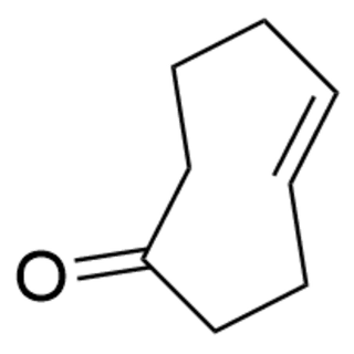 (E)-cyclooct-4-en-1-one